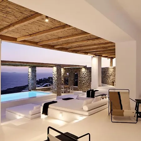 La Piscine *